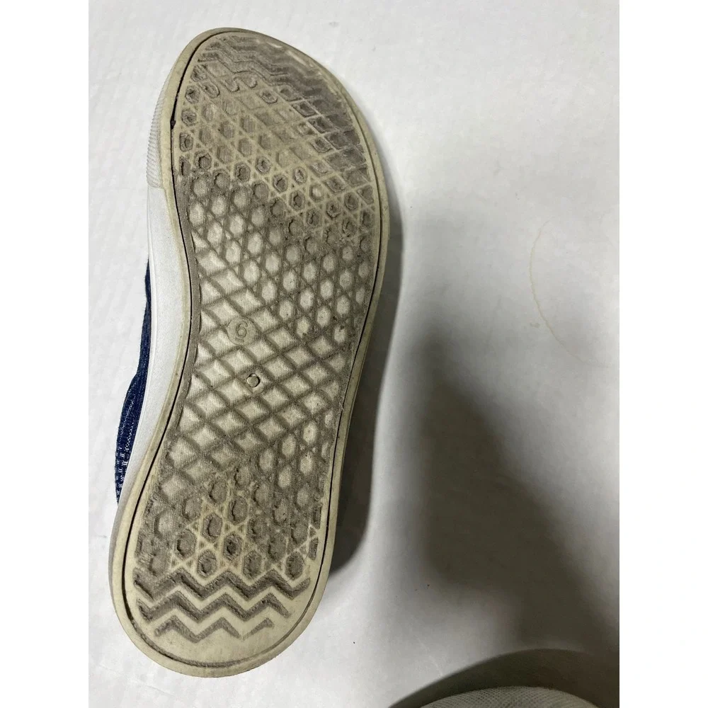 Maurices Womens‎ Blue White Patchwork Striped Slip On Sneakers Shoes Size 9